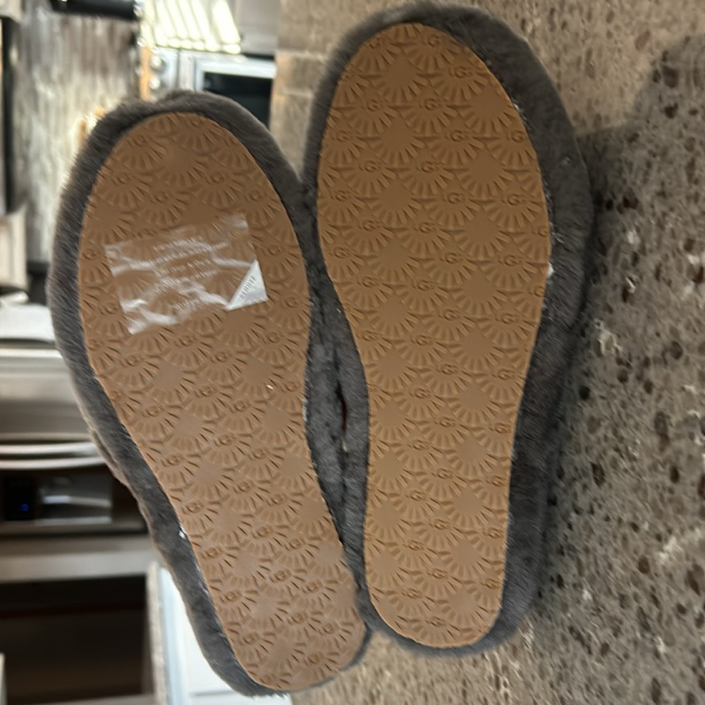 Ugg Fluff Yeah Slide, Charcoal, Women’s Size 6, N… - image 3